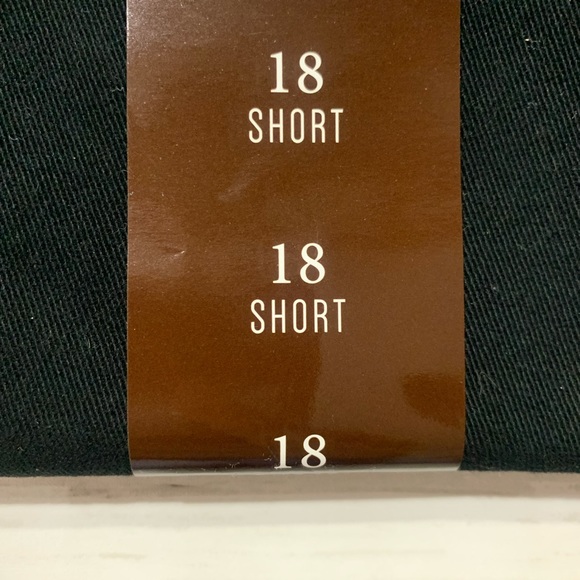 New Gloria Vanderbilt Amanda Jeans Sz. 18 short - Picture 2 of 10